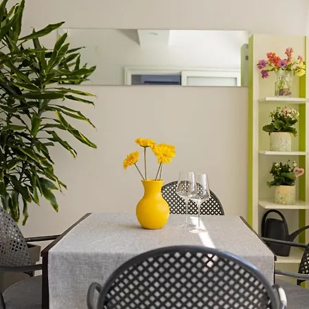 Apartman Nina Hvar Town Esterno foto